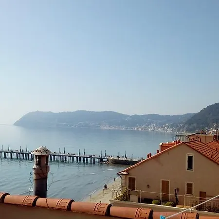 Ensemble Di Vayadu Alassio