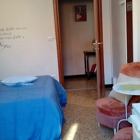 Ensemble Di Vayadu 3* Alassio