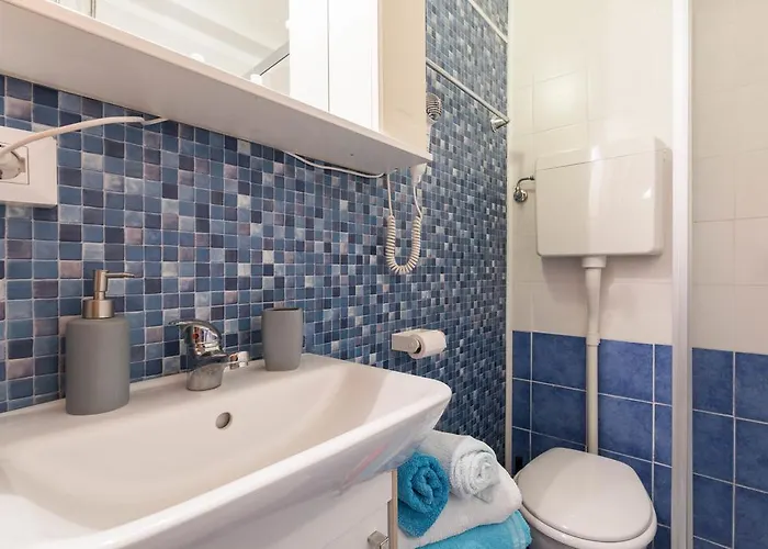 Ensemble Di Vayadu Πανσιόν Αλάσιο