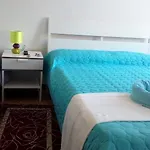 Ensemble Di Vayadu Pensjonat Alassio