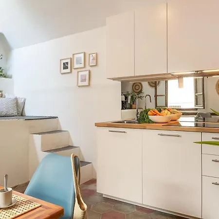 Pensión Ensemble Di Vayadu