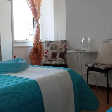 Ensemble Di Vayadu 3* Alassio
