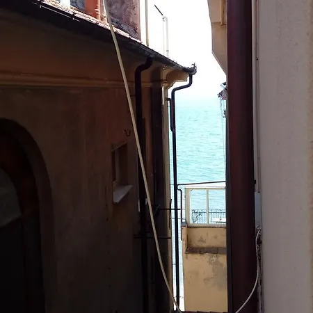 Guest house Ensemble Di Vayadu Alassio