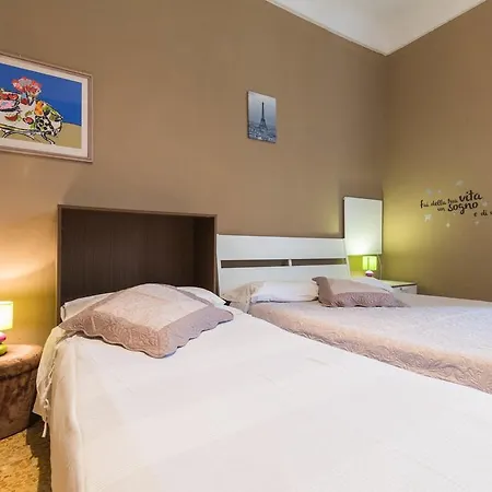 Ensemble Di Vayadu 3* אלסיו